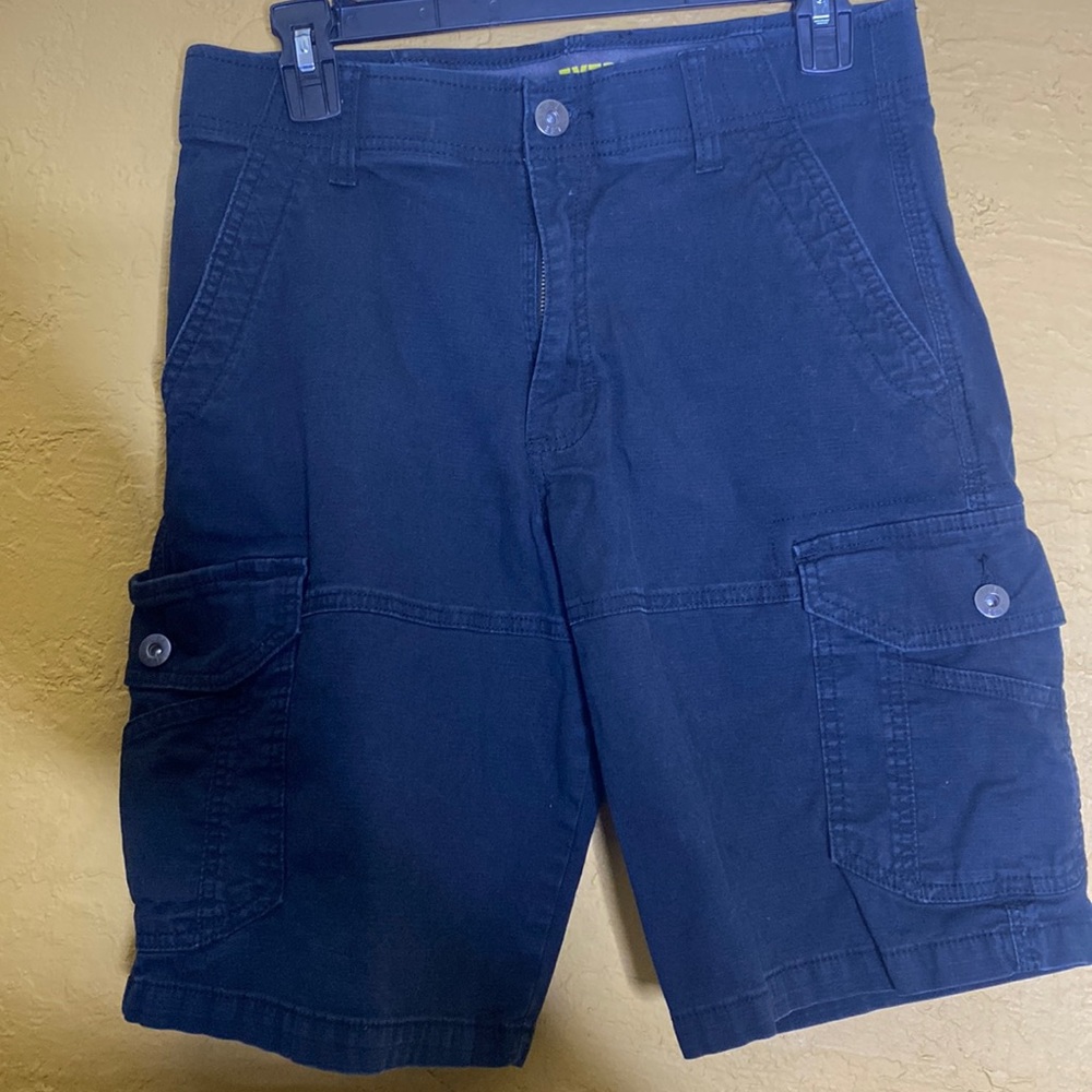 Black cargo shorts size 29